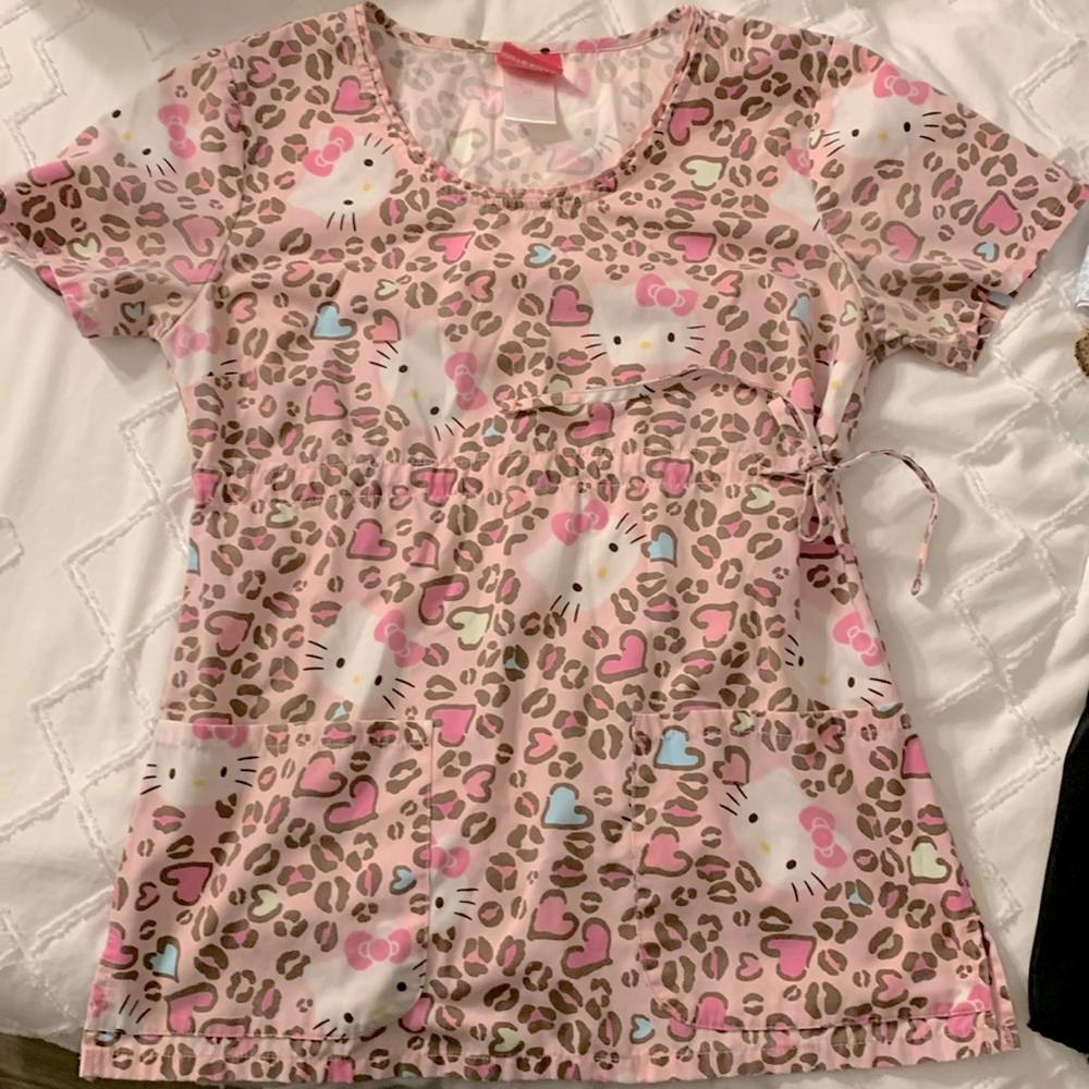Hello Kitty Scrub Top
